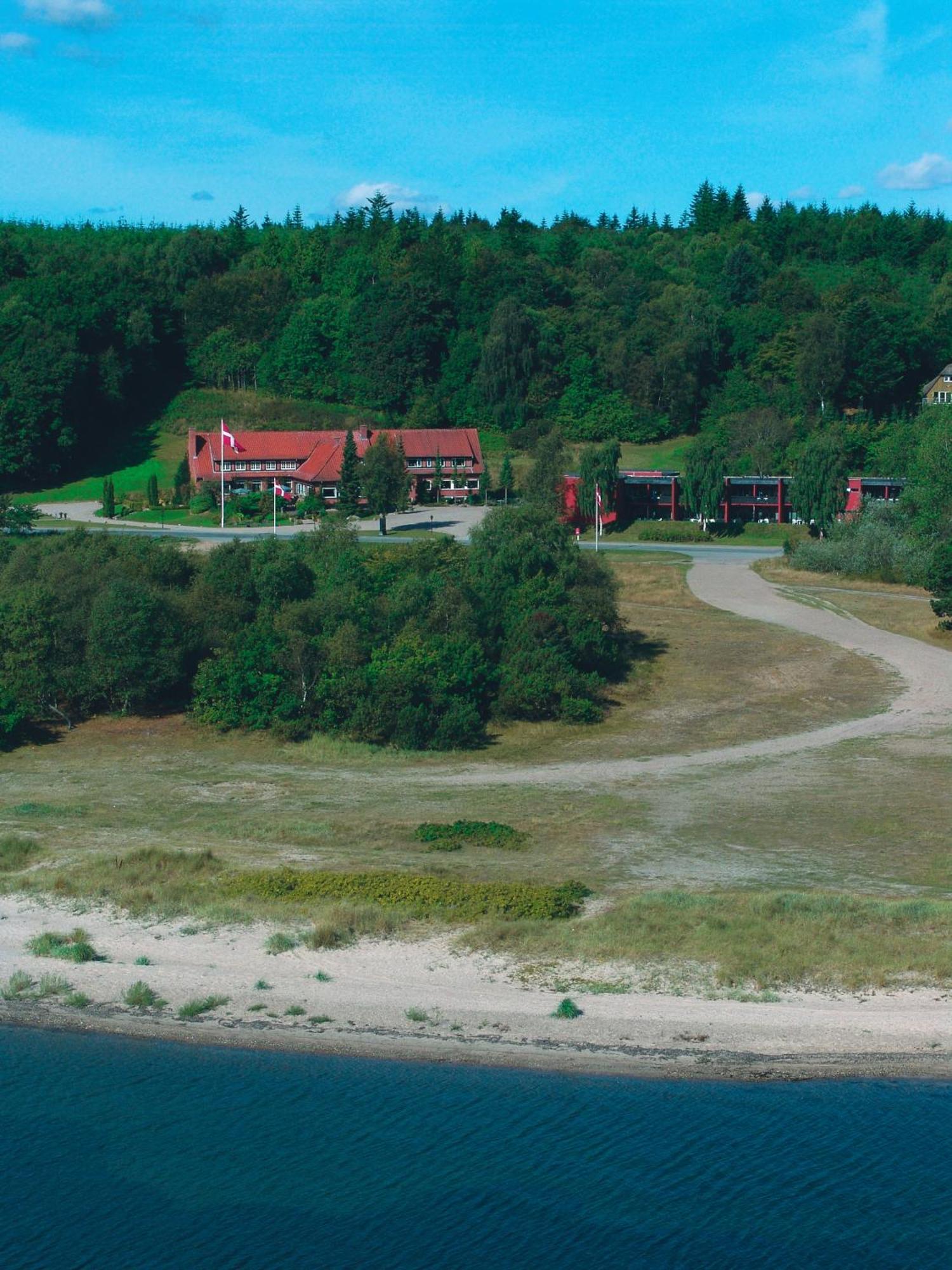 Sallingsund Faergekro Nykobing Mors Exterior photo